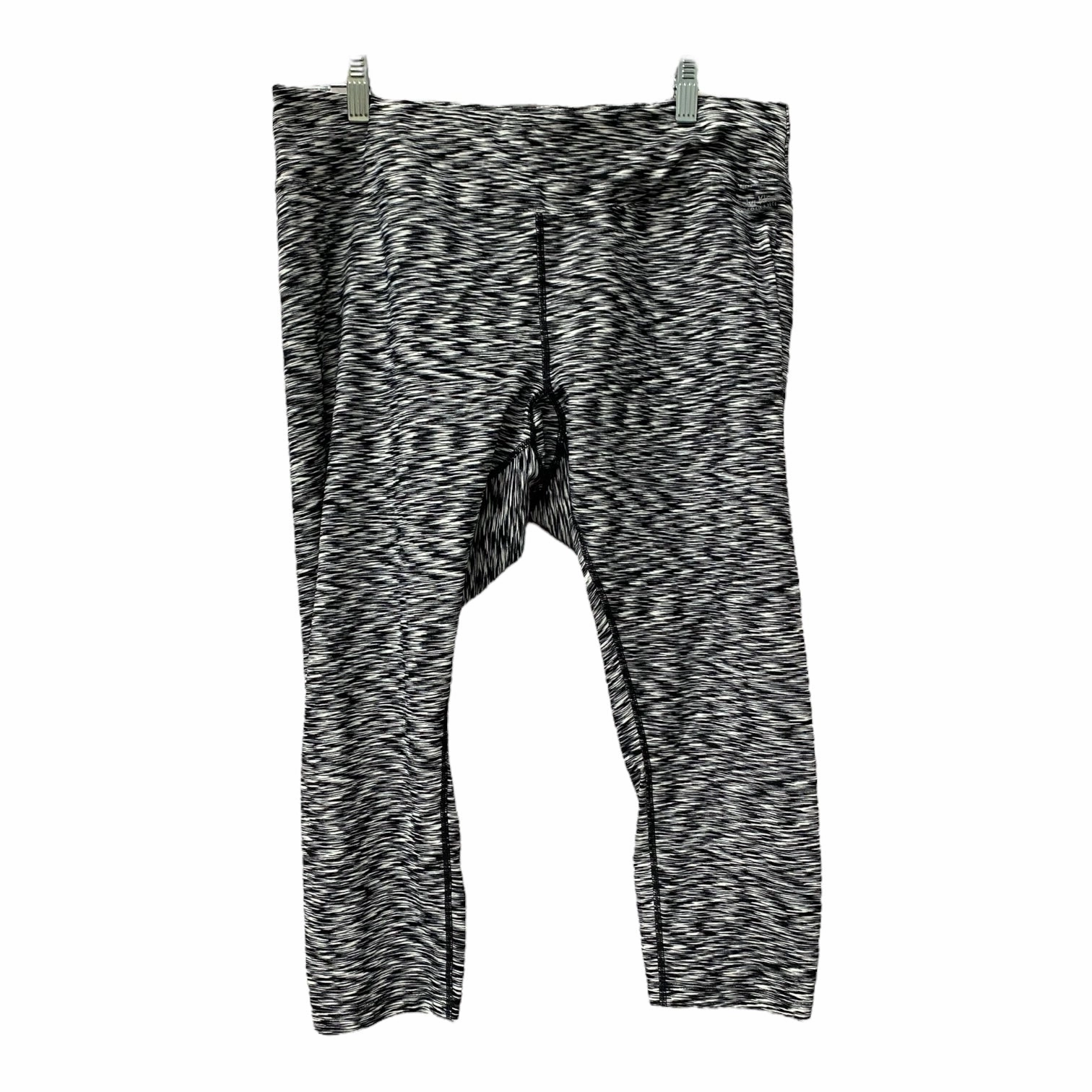 Athletic Capris By Calvin Klein In Black & White. Size:1X