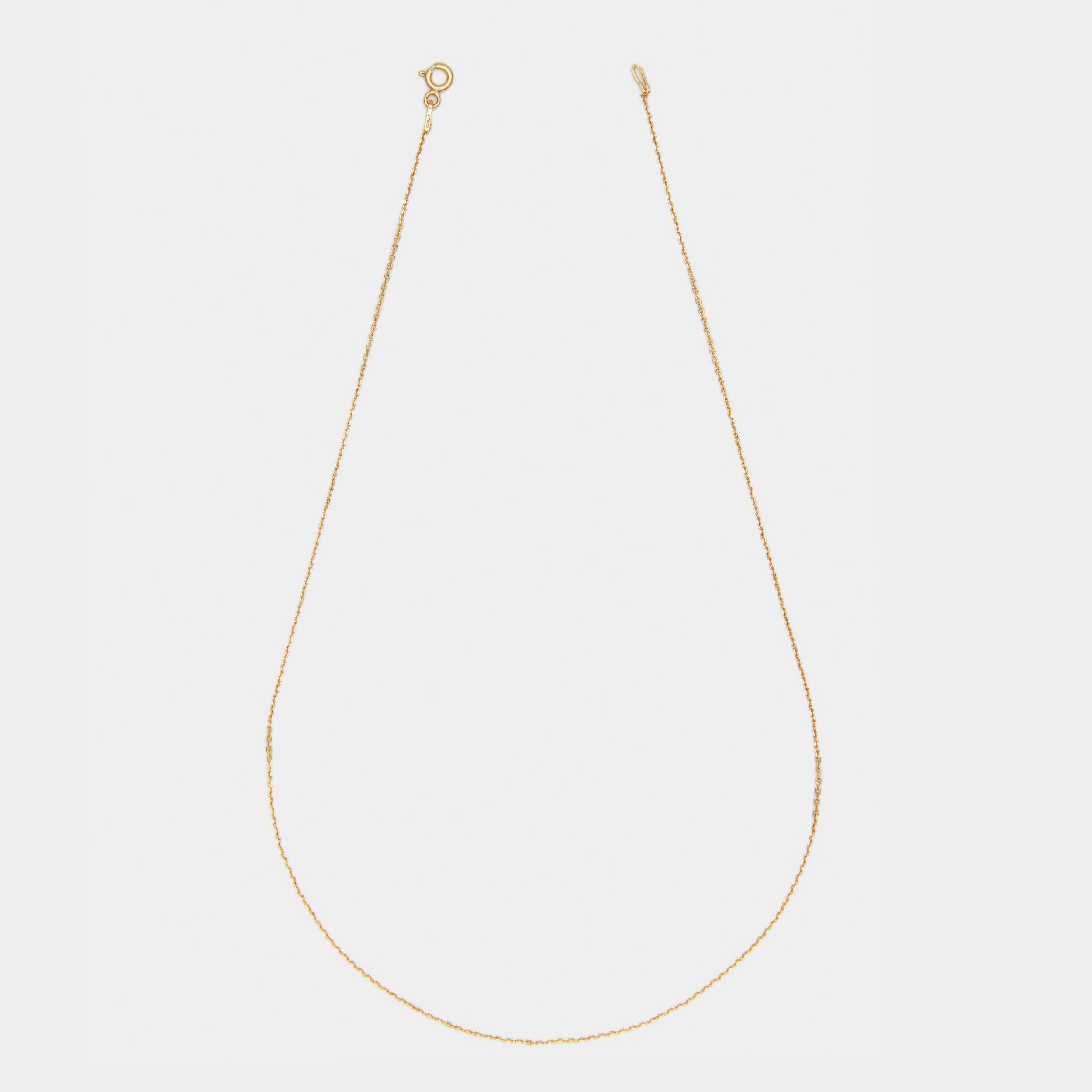 Dainty Diamond Cut Chain in Gold