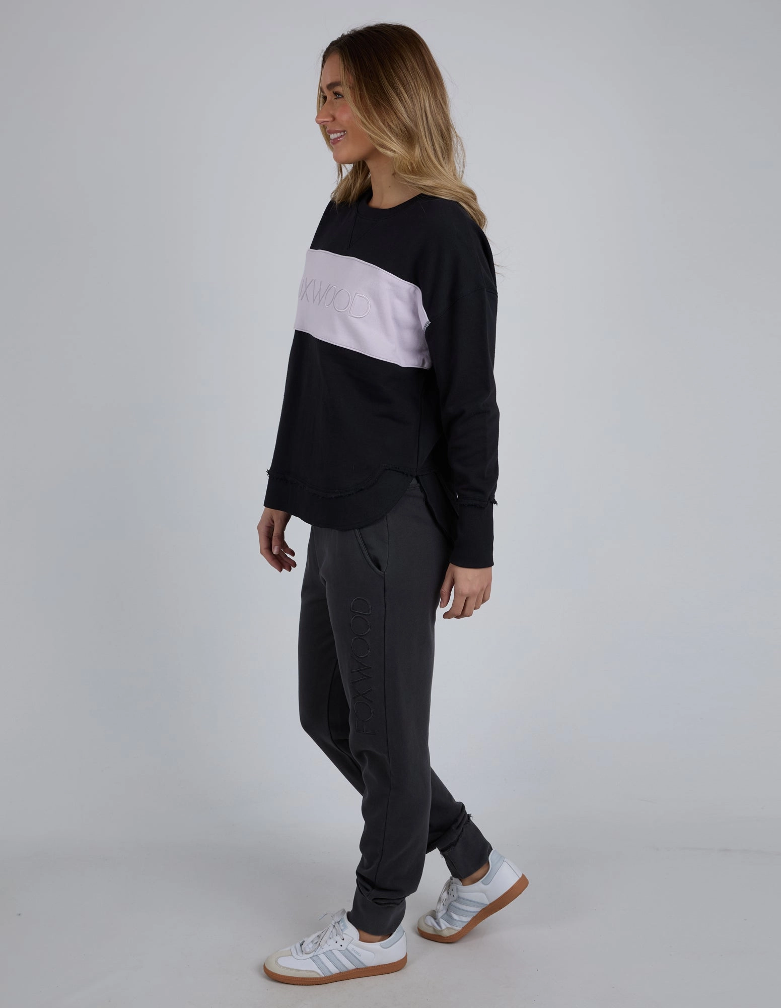 Foxwood Simplified Tonal Crew Coal