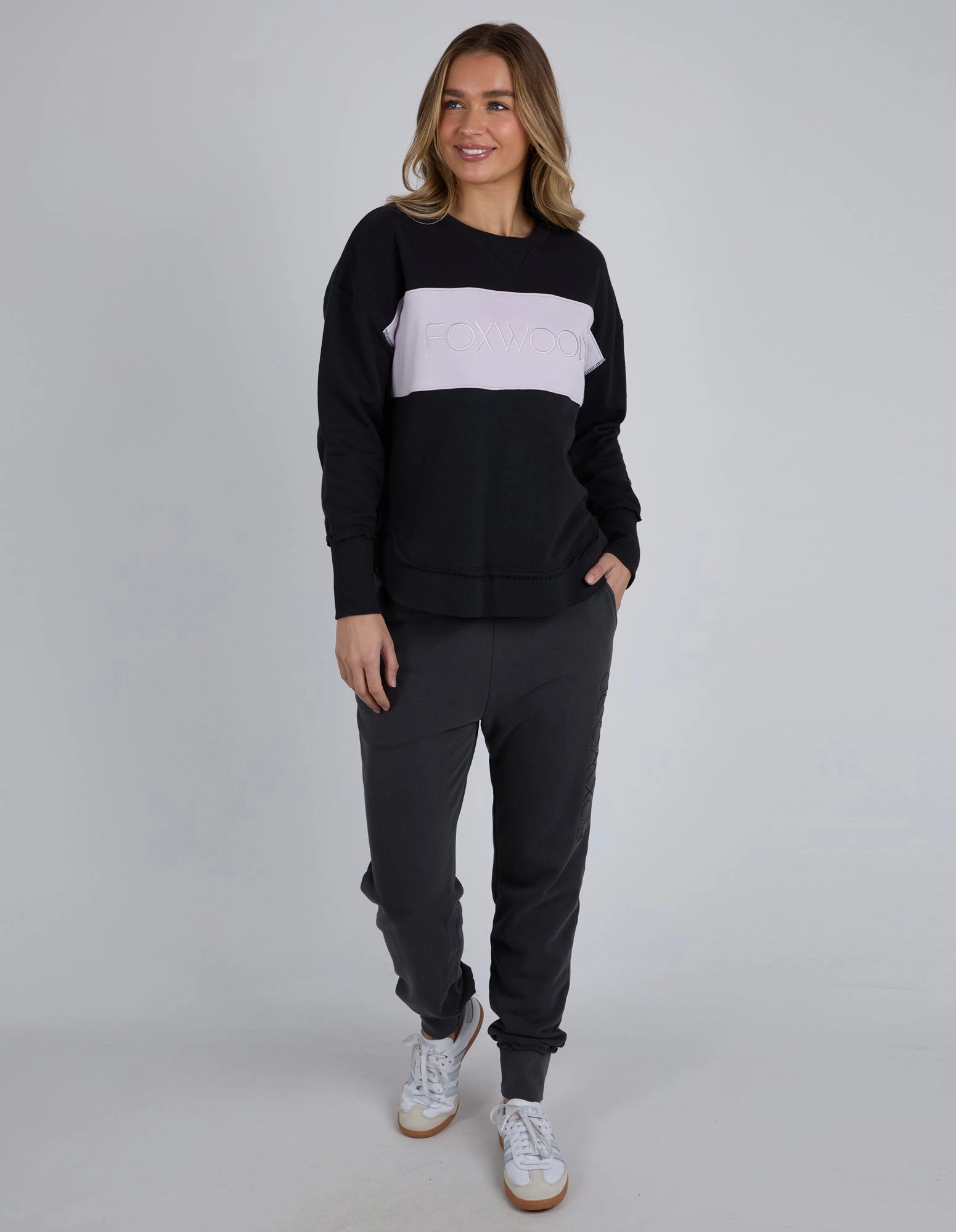 Foxwood Simplified Tonal Crew Coal