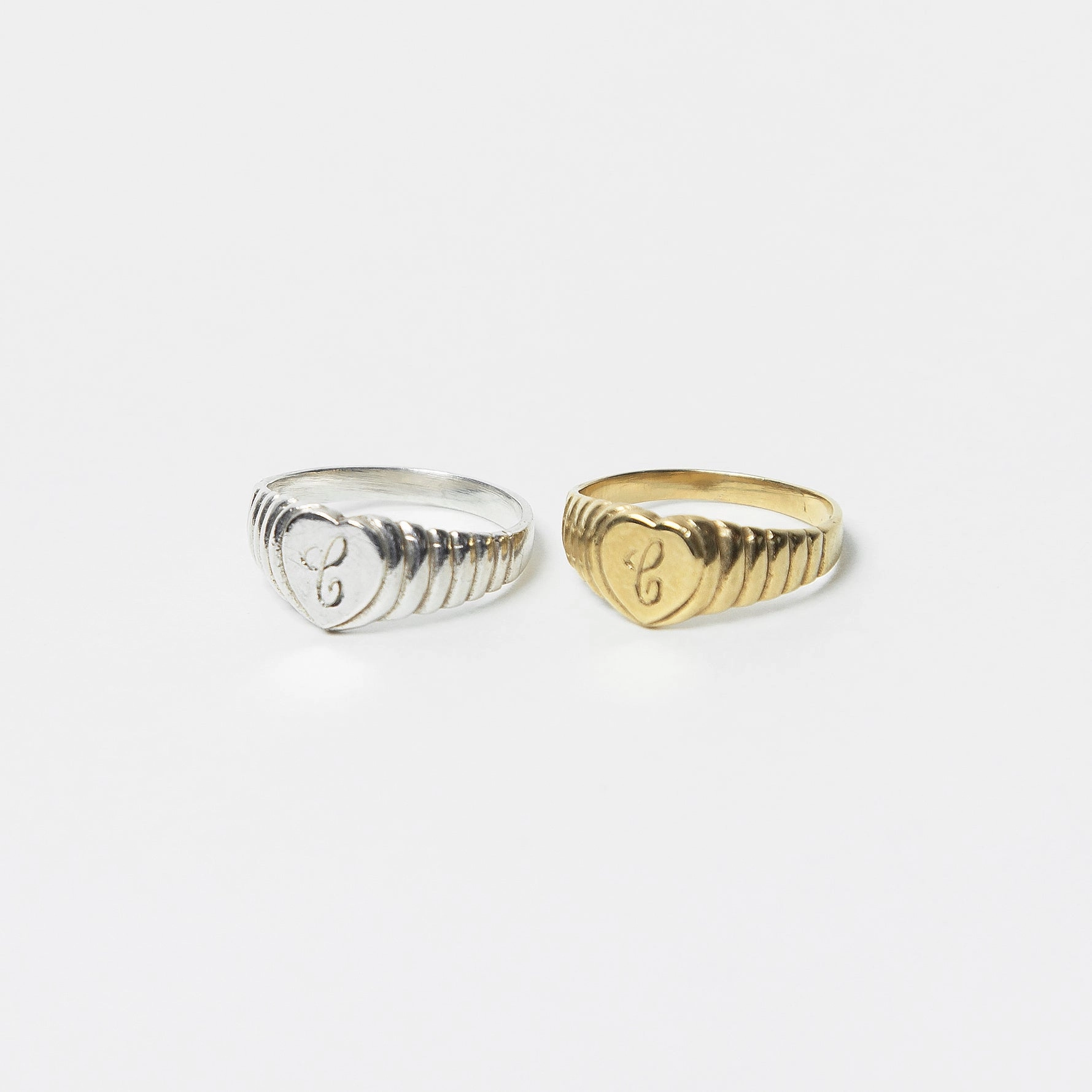 Heart Signet Ring in Silver