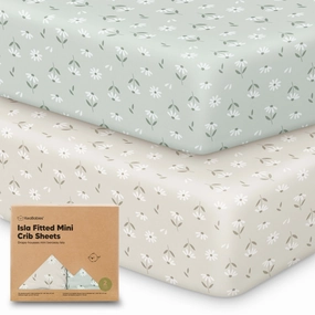 Isla Fitted Mini Crib Sheets (Daisies)