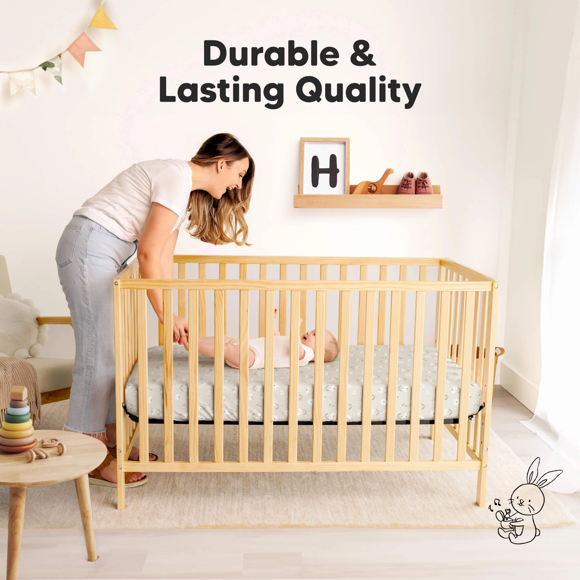 Isla Fitted Mini Crib Sheets (Daisies)