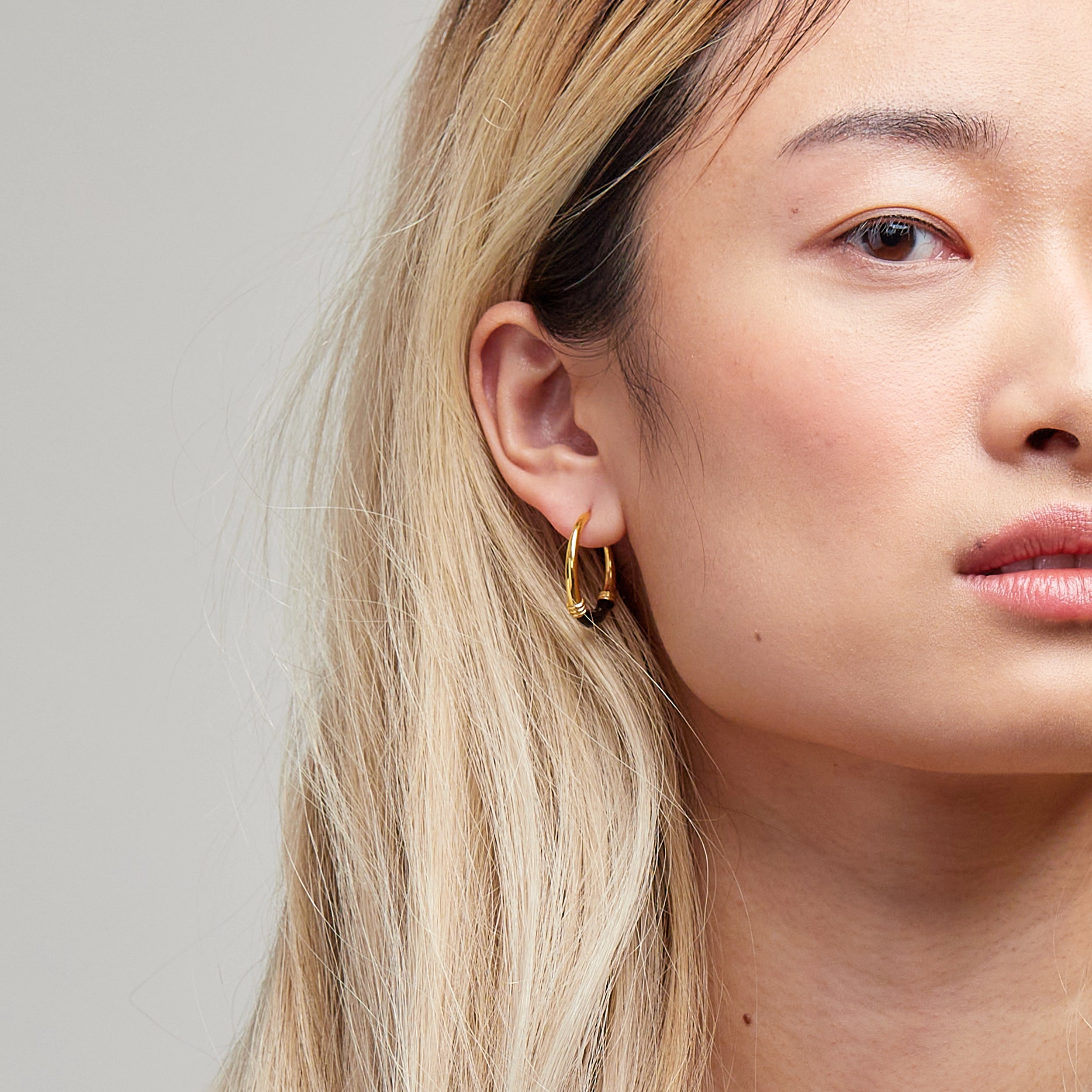 Lola Black Golden Hoops