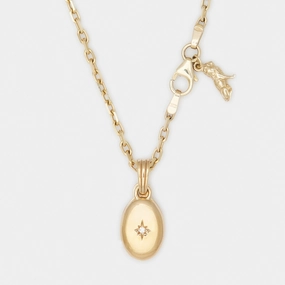 Madeline's Vintage Oval Locket in Solid Gold for Him